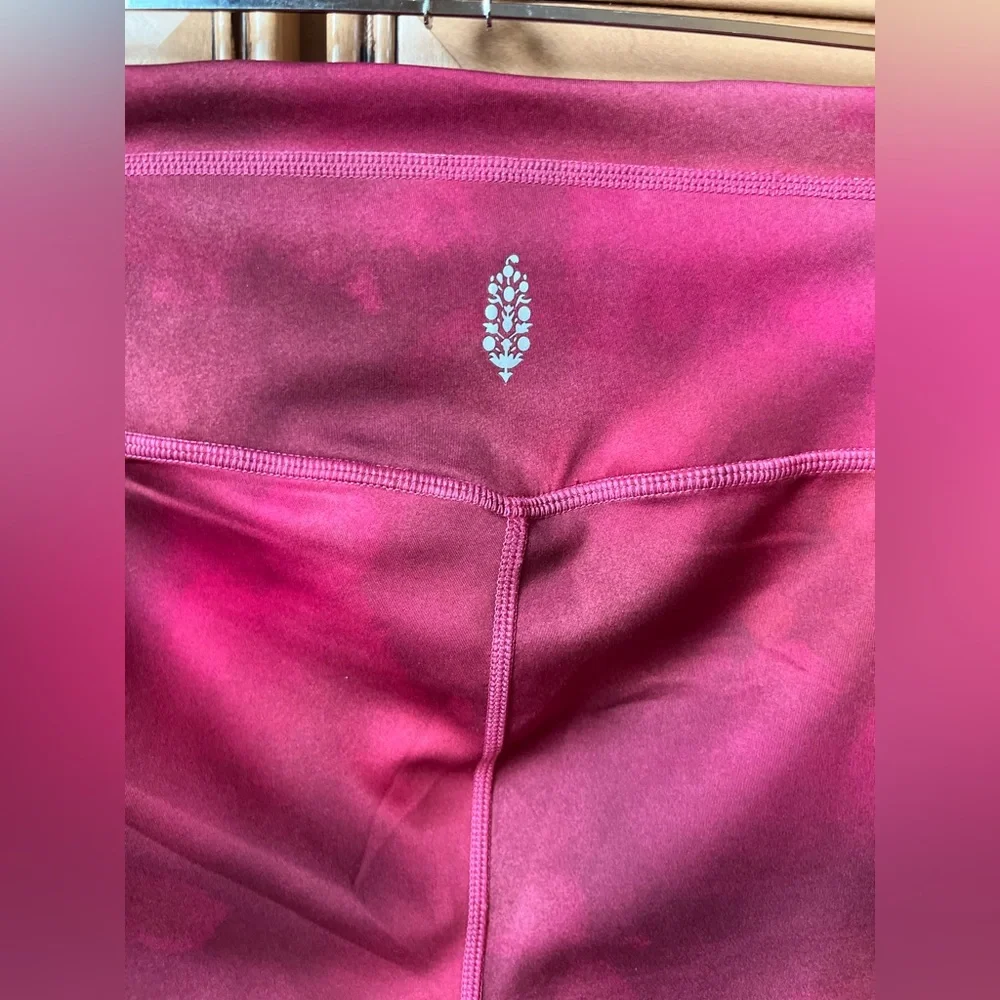 NWT Free People Beat The Heat Reversible Legging